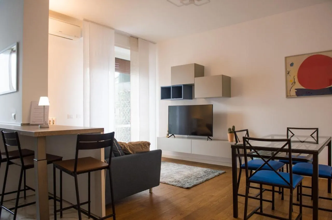 Family Apartment Close To Fondazione Prada Milano 0*,