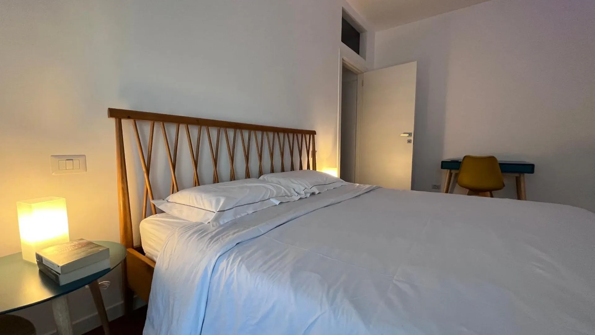 Family Apartment Close To Fondazione Prada Milan